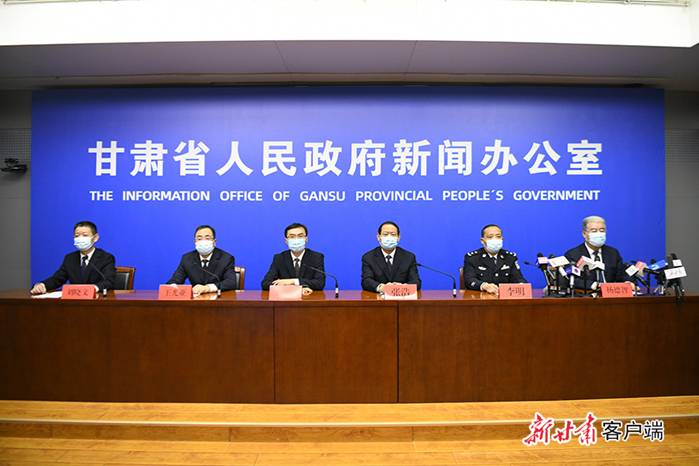 http://pic.gansudaily.com.cn/003/013/774/00301377422_fb35a670.jpg