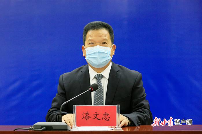 http://pic.gansudaily.com.cn/003/013/774/00301377424_6cdd83a6.jpg