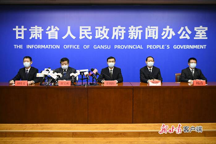 http://pic.gansudaily.com.cn/003/013/832/00301383202_e8c92a05.jpg