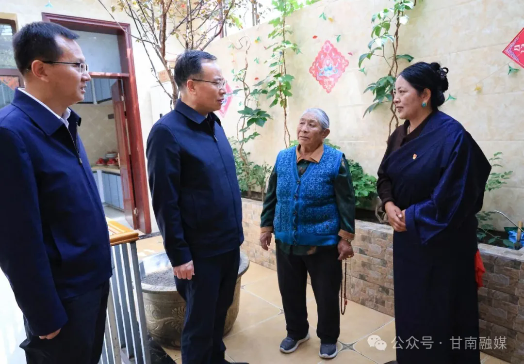 张泽武“七一”前夕走访慰问老干部 获得荣誉表彰党员和因公牺牲党员干部遗属